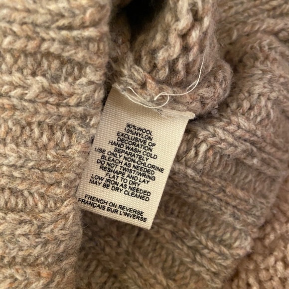 EUC Anthropologie Sleeping on Snow Button Sweater - Picture 7 of 10